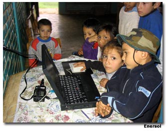 Solar Computers Given to Latin American Students from American Gifts International