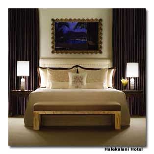 Vera Wang Suite at the Halekulani Hotel