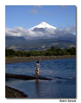 Chile Villarica offers travelers breathtaking lakeside views.