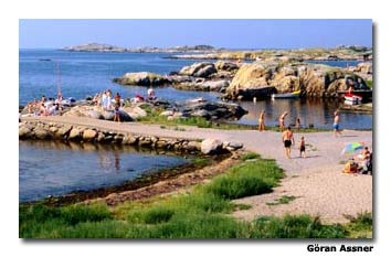 Sweden’s west coast has beautiful seascapes of granite skerries and islands.