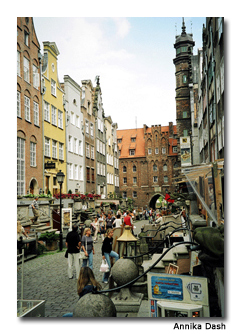 Amber traders and craft shops line Mariacki Street.