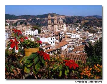 Taxco, a charming village that clings to the slopes of the Sierra Madres, is known worldwide for its traditional silverwork.