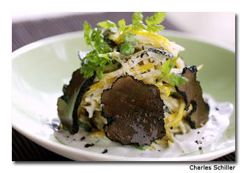 Succulent treats such as truffle mushroom squash pasta with macadamia cream make it easy to forget you’re eating “raw.”