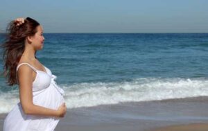 What You Need to Know About Traveling While Pregnant