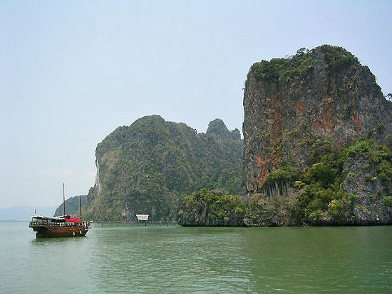 The Bay attracts boaters from all over. 