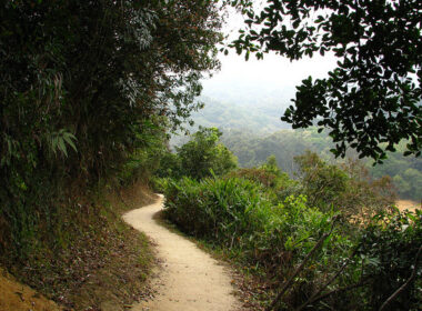 Hiking in Hong Kong. Flickr/Andreas