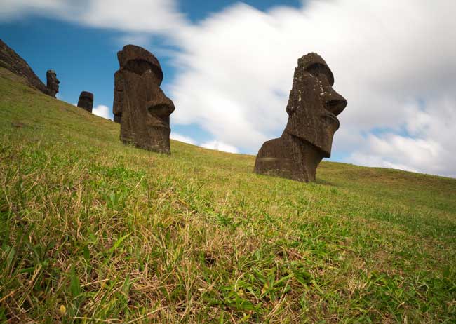 Moai on Easter Island. Flickr/henrykkcheung