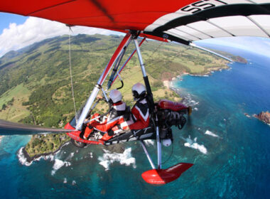 Hang gliding in Hawaii