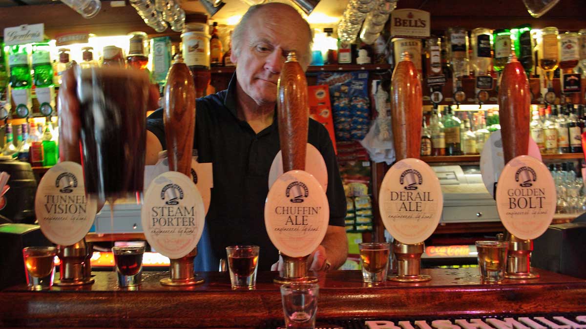 Five Box Steam Beers are served In the Cross Guns, Avonclif. Photo by Flickr/Michael Flynn