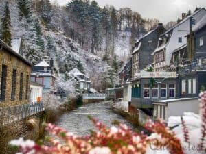 Snow-Globe Christmas: Monschau Markets