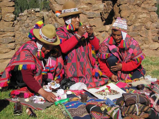 A Peruvian shaman during a local ceremony. Flickr/Bill Damon