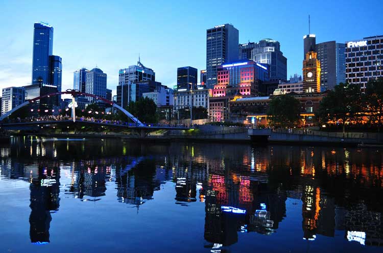 Melbourne, a city of 3 million, is home to 300,000 Greek-Australians.