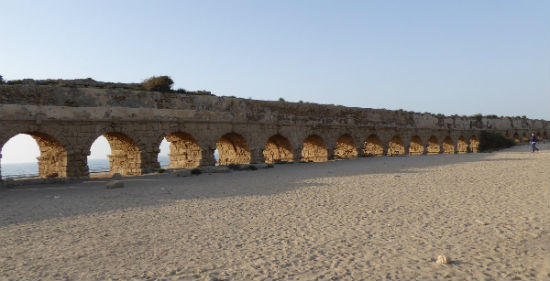 The aqueduct was an incredibly important piece of architecture. 