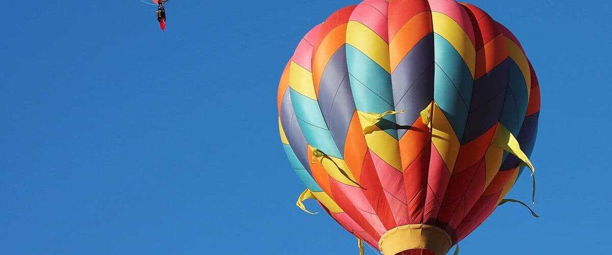 Hot air ballooning in Taos, New Mexico