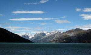 Alaska travel offers the chance to see Glacier Bay.