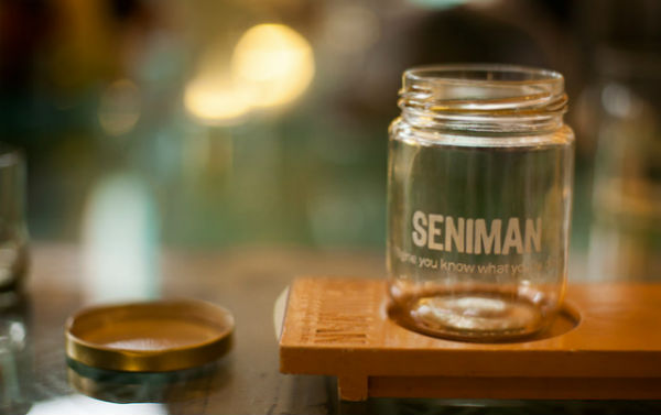 Visitors can take barista classes at The Seniman Coffee. 