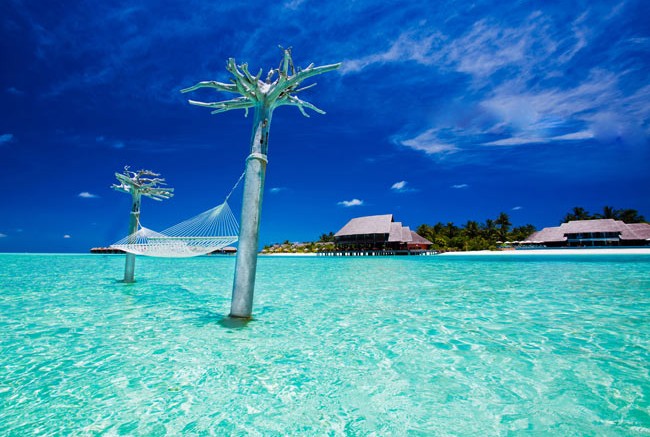 A lagoon hammock sways in the breeze at Anantara Dhigu in the Maldives. Photo courtesy Anantara Dhigu