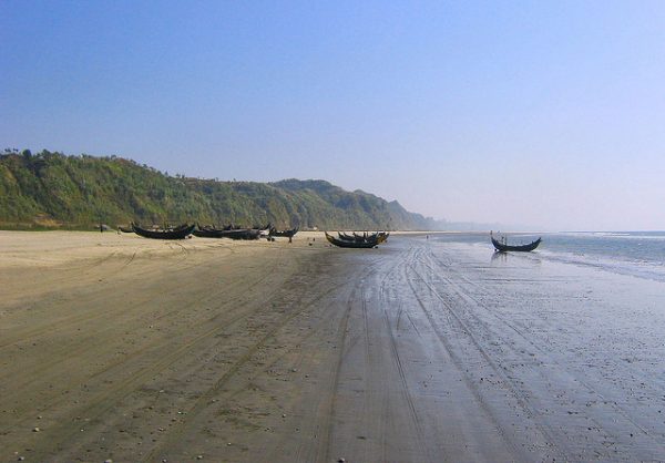 Cox's Bazar near the Bakkhali River Estuary. Photo by Flickr/eutrophication&hypoxia