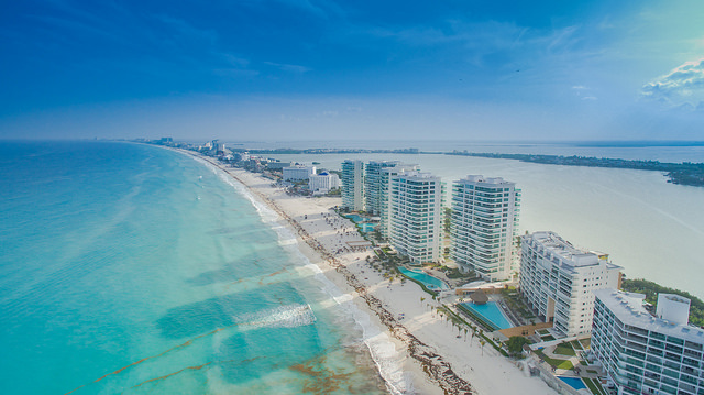 An aerial view of Cancun, Mexico. Flickr/dronepicr