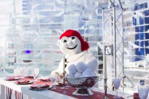 Video: Snow Fun at the Québec Winter Carnival