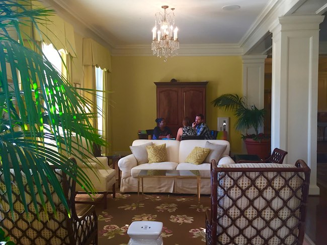 Sitting area in lobby. Photo by Claudia Carbone