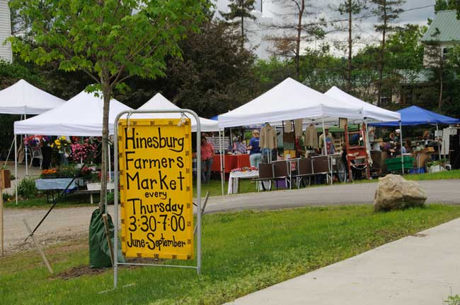 Farmers markets are popular in Vermont. Photo by Vermont Tourism