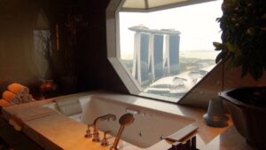 Luxury in Singapore – The Ritz Suite at The Ritz-Carlton in Marina Bay