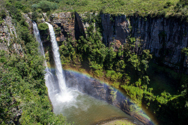 Mpumalanga Panorama Route in South Africa Twin waterfalls and constant rainbows characterise Mac Mac Falls. This area of Mpumalanga is rich with waterfalls and natural pools ideal for walks, picnics, swims and photos. Photo by Alexandra Findlay