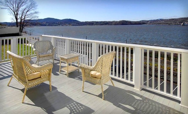 Patio overlooking the Hudson River. Photo courtesy of The Rhinecliff