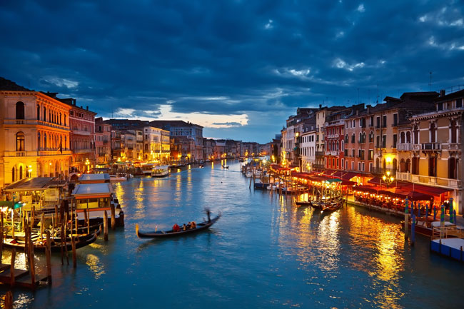 Travel in Venice, Italy. What to see and do in Venice.