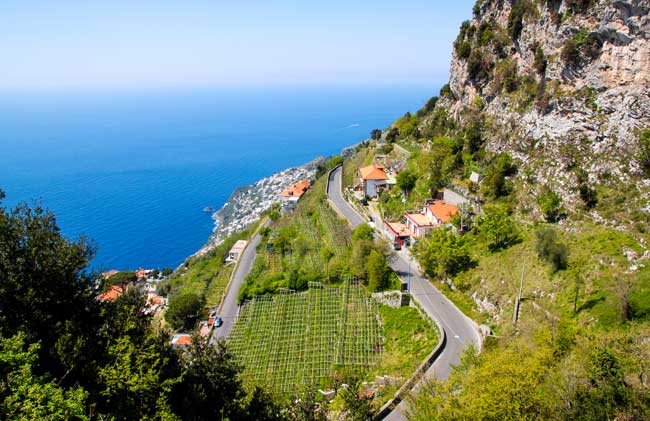 Road trip along Amalfi Coast in Italy. Tomasz Guzowski/Dreamstime.com