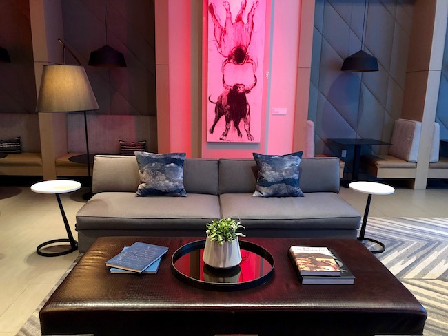 Lobby Lounge with Bull art. Photo by Claudia Carbone