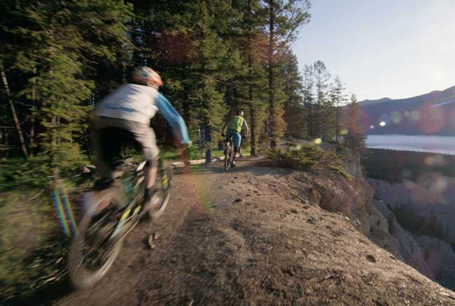 Biking near Golden, BC. Photo by Kalum Ko