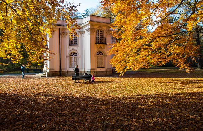 Autumn at Nymphenburg Palace. Phobo by Werner Boehm