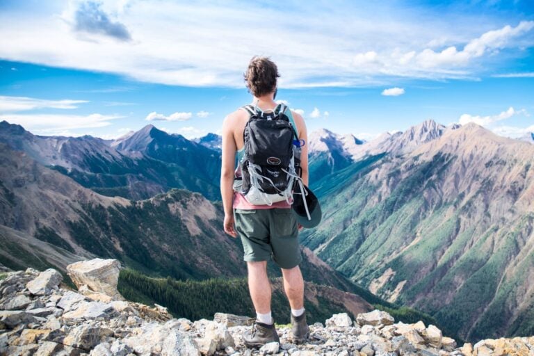 How to avoid and deal with altitude sickness. Image by Pexels from pixabay via Canva
