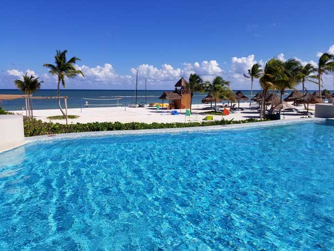 Pool at Fairmont Mayakoba, Riviera Maya. Photo by Carrie Dow