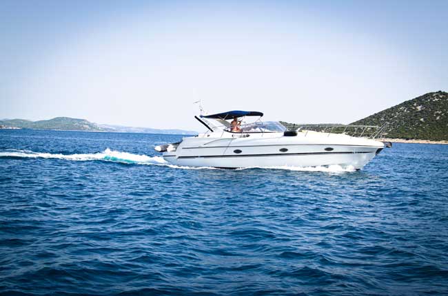 You can rent a yacht, sailboat or catamaran to visit the islands of Croatia