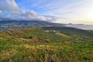 Hiking Diamond Head Trail on Oahu