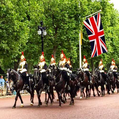 Horse guards parading from Hyde Park. Photo by Rich Grant