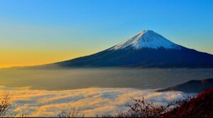 Climbing Mt Fuji in the Off Season