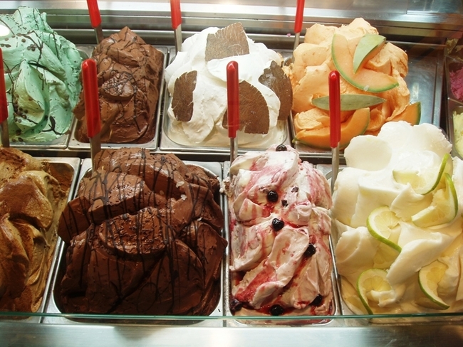 GELATO ARTISTRY IS CELEBRATED THROUGHOUT VENICE. PHOTO BY FYLLIS HOCKMAN