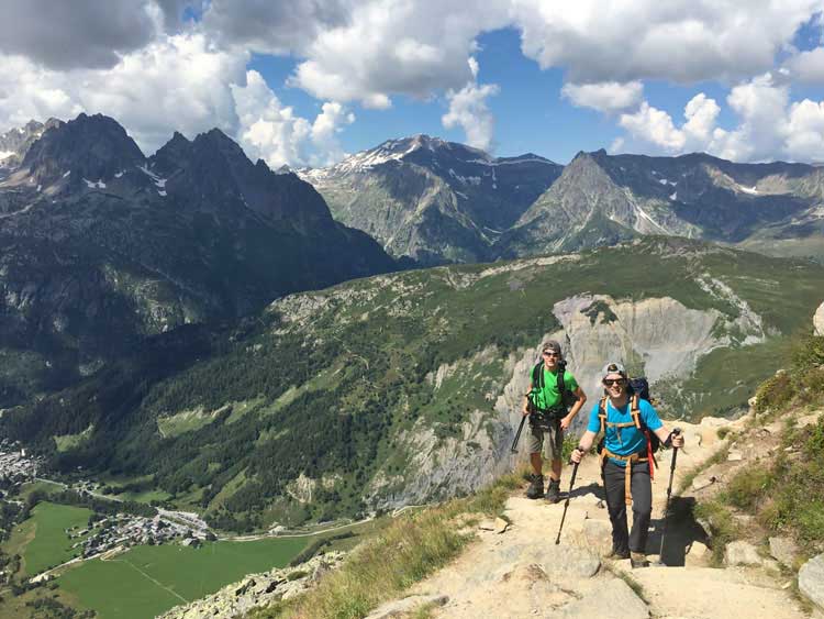 L'Aiguille du Tour offre aux alpinistes novices la possibilité de vivre une expérience alpine de haute qualité. Photo de Julia Virat