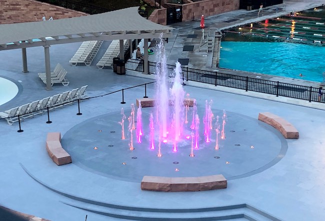 Fountain at night. Photo by Claudia Carbone