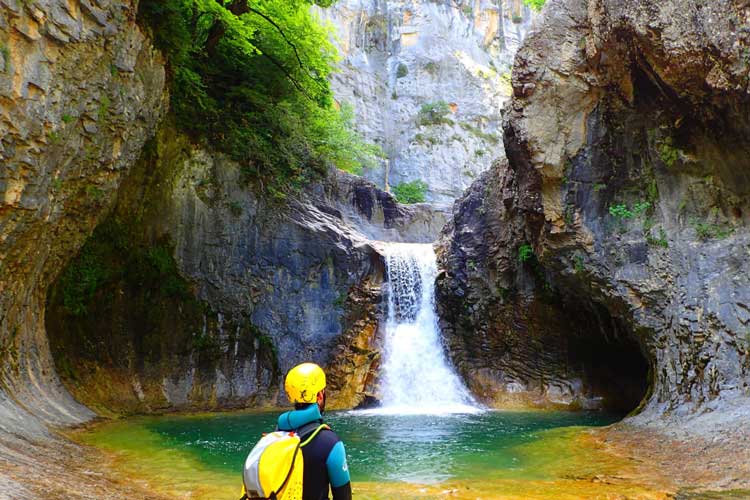 Canyoning-in-Huesca-©-Julen-Setien