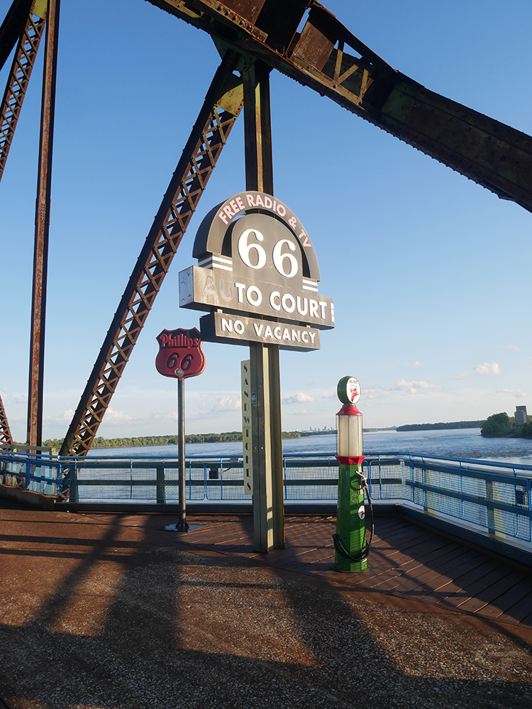 Chain of Rocks Bridge. Photo by Tom Varner.