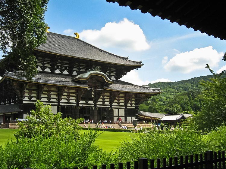 Great Buddha of Todaiji Temple: A Relic From the Past