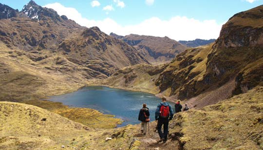 Hiking from Lares to Pataca