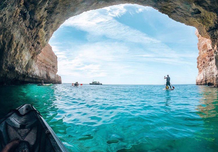 Kayaking-through-the-Benagil-caves