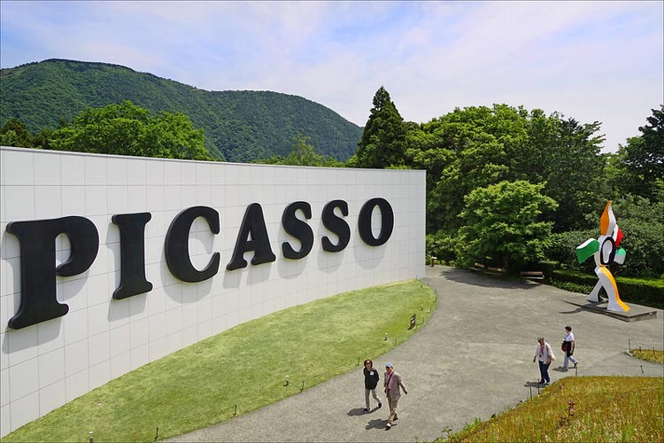 Picasso-Hakone-Japan