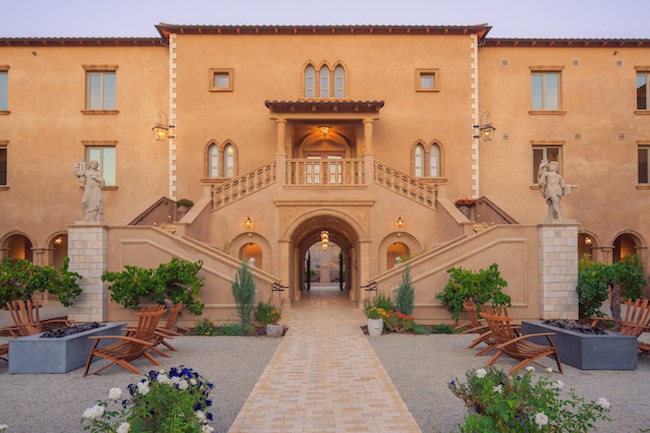 Statuary in the piazza. Photo courtesy of Allegretto Vineyard Resort